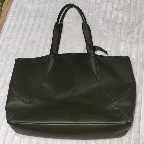 lululemon athletica Handbags - Lululemon All Day Tote